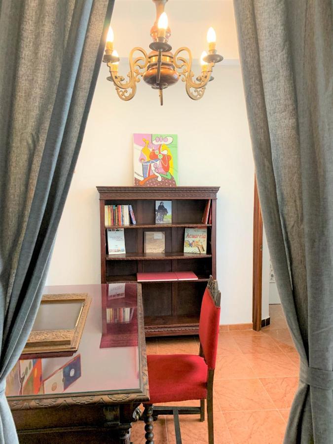 סביליה Wide And Traditional- 2Bd 1Bth- Gavidia מראה חיצוני תמונה